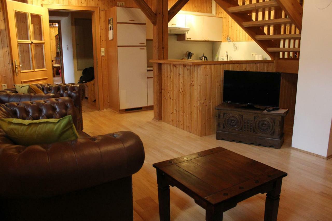 Ferienwohnung Zum Alten Forsthaus Messern Dış mekan fotoğraf